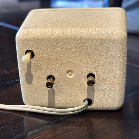 Vintage Luminous General Electric clock. - Picture 3 of 9